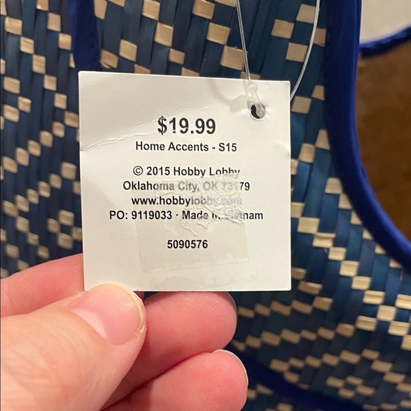 Blue and Cream Geometric Beach Summer Woven Tote Bag NWT - Picture 4 of 9